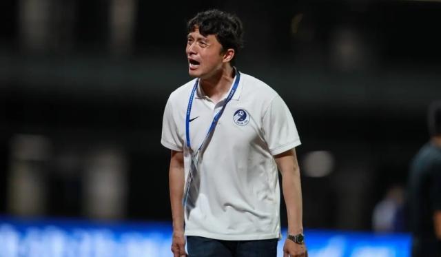 乐鱼体育APP下载地址-严益唯：谢晖“就压着打”一战成名的背后